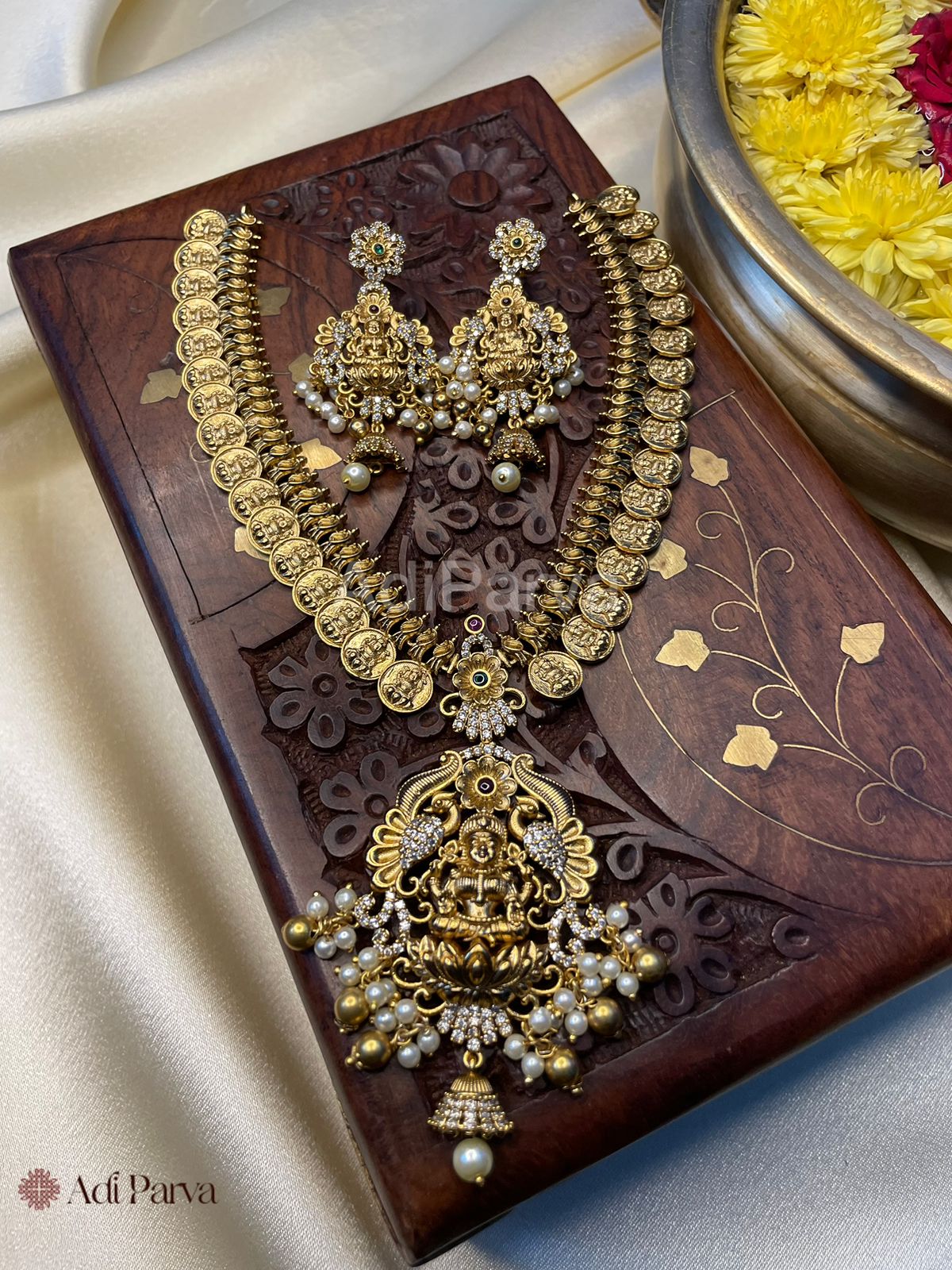 Antique Gold Lakshmi Coin Necklace